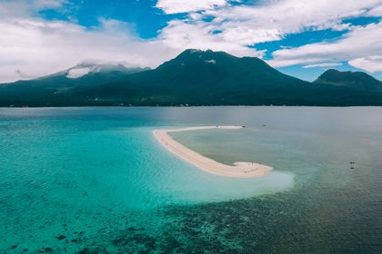 📍 White Island - Mustsee.earth